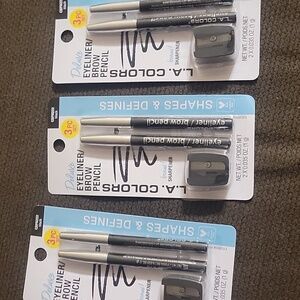 L.A. Colors Deluxe Eyeliner/Brow Pencil Set with Sharpener - Black